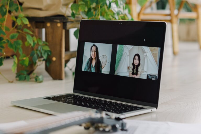 Entscheidungen und Break-Out Sessions über Videocalls im Home-Office durchführen